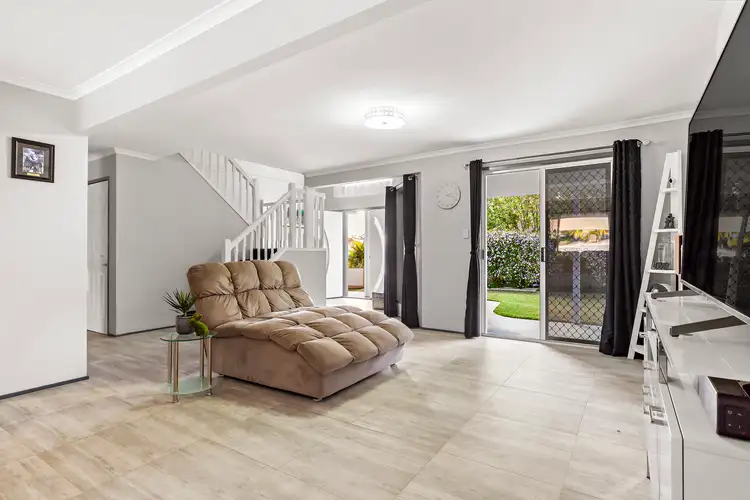 Second view of Homely house listing, 3 Van Dyck Rise, Mackenzie QLD 4156
