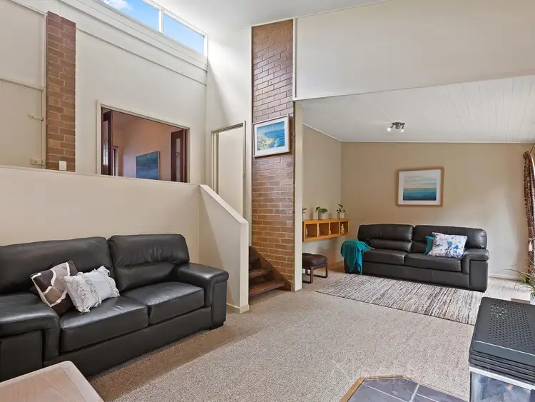 Second view of Homely house listing, 11 Klead Court, Ringwood North VIC 3134
