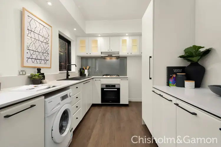 Fourth view of Homely apartment listing, 2/24 Kendall Street, Elwood VIC 3184