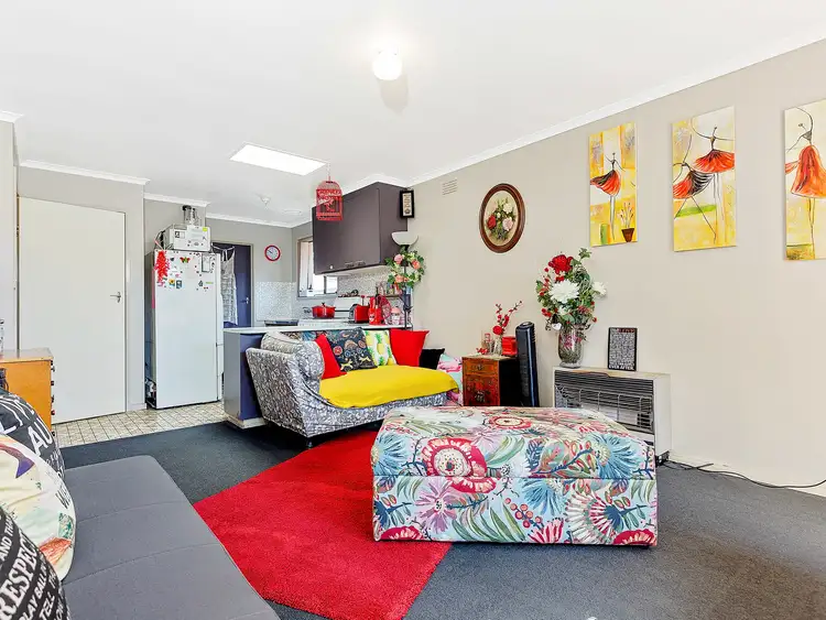 Second view of Homely unit listing, 2/14 Minogue Crescent, Hoppers Crossing VIC 3029