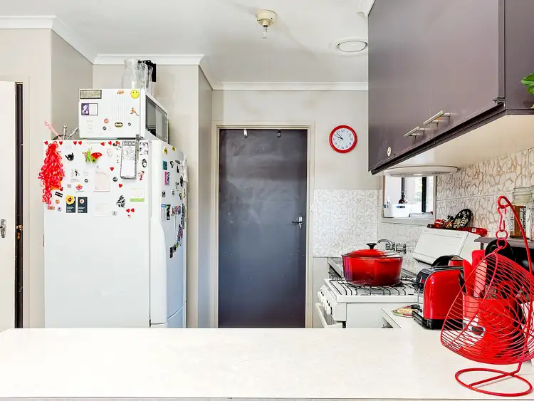 Fourth view of Homely unit listing, 2/14 Minogue Crescent, Hoppers Crossing VIC 3029