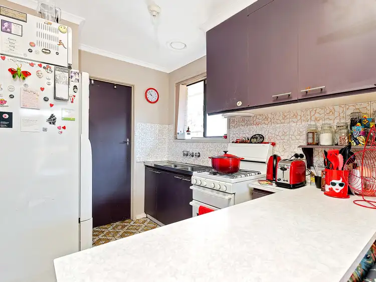 Fifth view of Homely unit listing, 2/14 Minogue Crescent, Hoppers Crossing VIC 3029