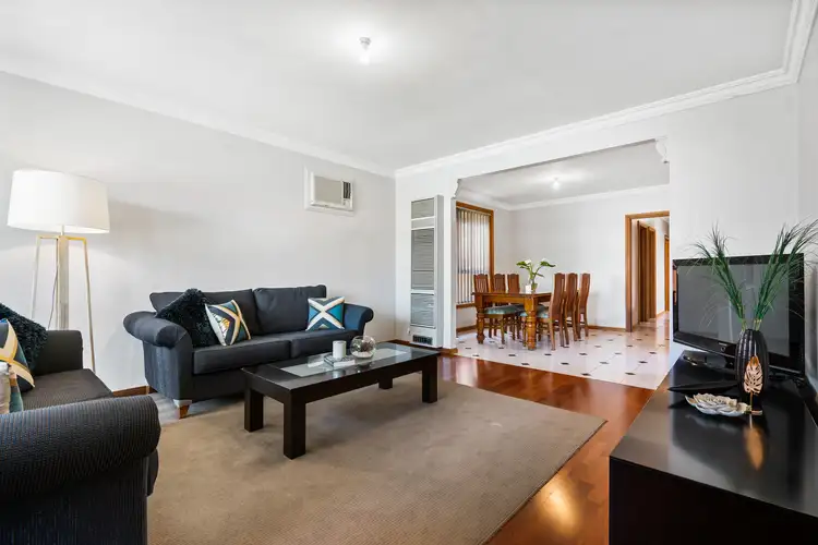 Third view of Homely unit listing, 2/38 Saratoga Crescent, Keilor Downs VIC 3038