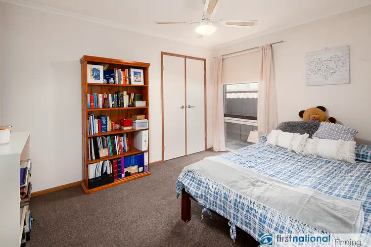 Fifth view of Homely house listing, 4 Kalyptos Walk, Cranbourne VIC 3977