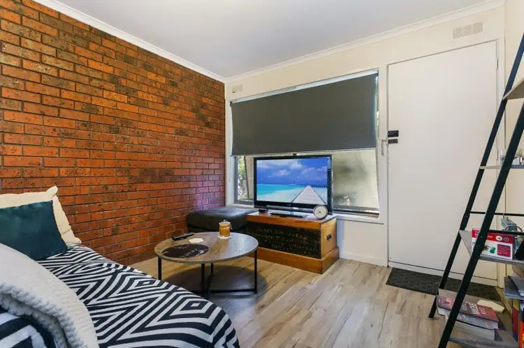 Third view of Homely block of units listing, 1 - 5/11 Townsend Street, Kennington VIC 3550