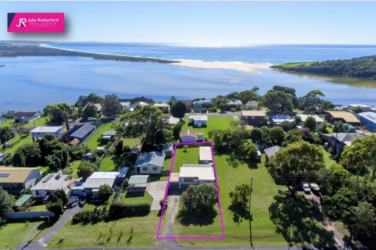 21 Wallaga Lake Road, Wallaga Lake NSW 2546