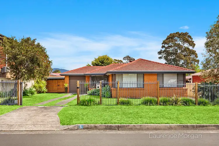 5 Fir Crescent, Albion Park Rail NSW 2527