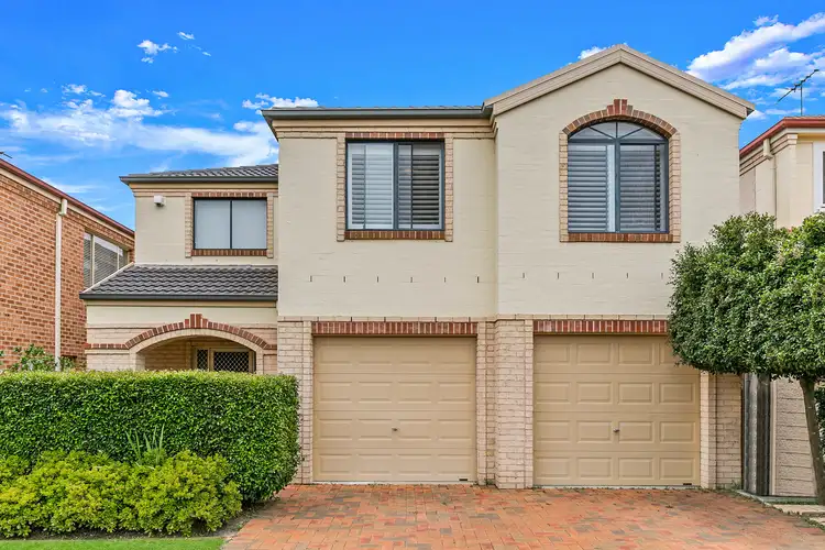 6 Sirrius Close, Beaumont Hills NSW 2155