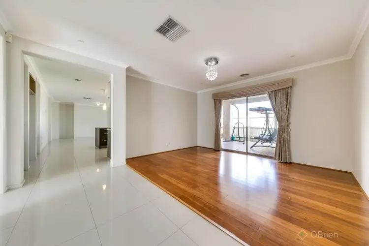 Second view of Homely house listing, 1 St Andrews Court, Narre Warren South VIC 3805