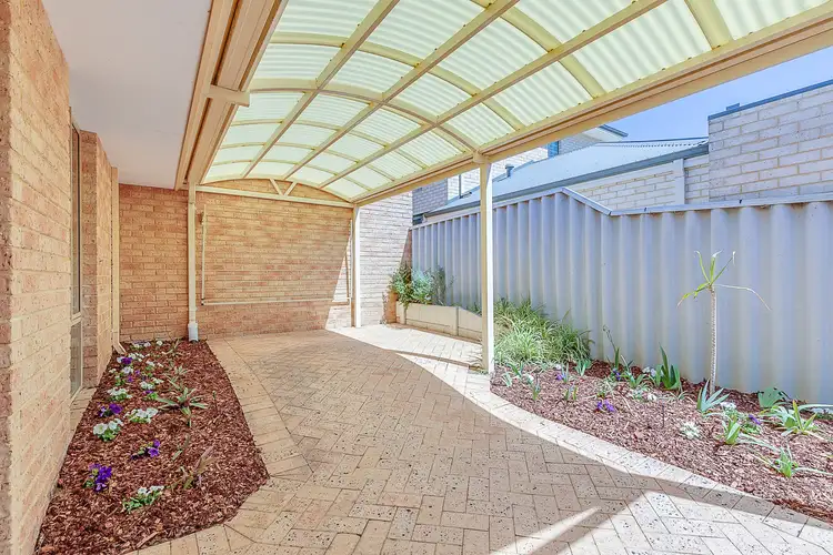 Seventh view of Homely house listing, 2/43 Langley Crescent, Innaloo WA 6018