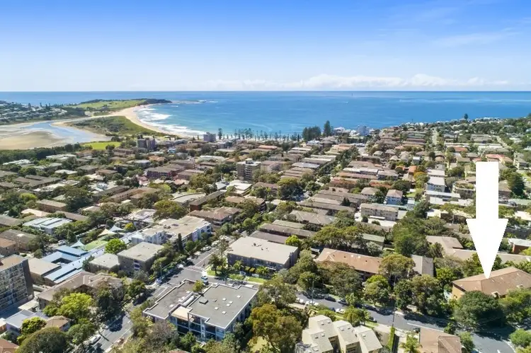 Fourth view of Homely apartment listing, 3/16 The Crescent, Dee Why NSW 2099