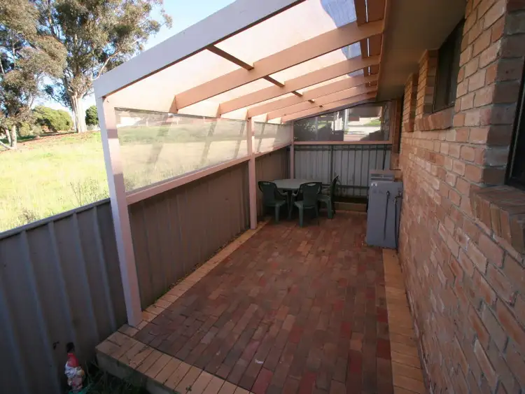Fourth view of Homely unit listing, 2/18-20 Hoy Street, North Bendigo VIC 3550
