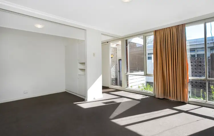 Second view of Homely villa listing, 4/204 Ballarat Road, Footscray VIC 3011
