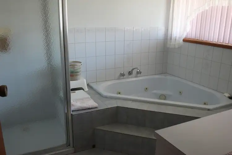 Second view of Homely house listing, 5 Trevatt Court, Cobram VIC 3644