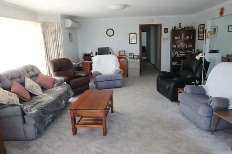 Third view of Homely house listing, 5 Trevatt Court, Cobram VIC 3644