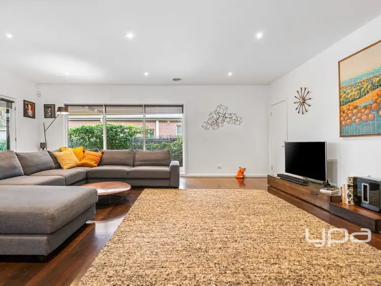 Fifth view of Homely house listing, 10 Mayfin Court, Sunbury VIC 3429