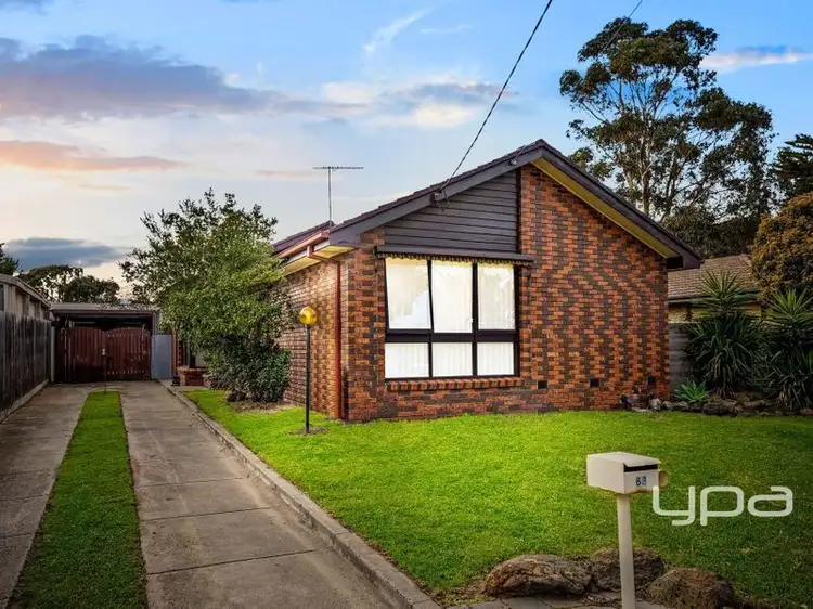 68 Keith Avenue, Sunbury VIC 3429