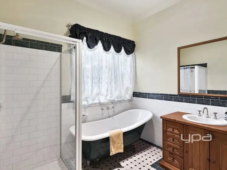 Sixth view of Homely house listing, 16 Pugh Court, Sunbury VIC 3429