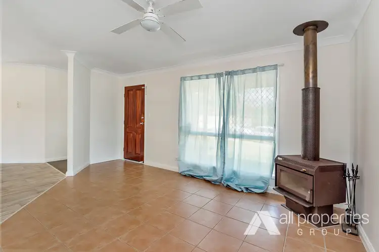 Third view of Homely house listing, 2 Comley Court, Boronia Heights QLD 4124