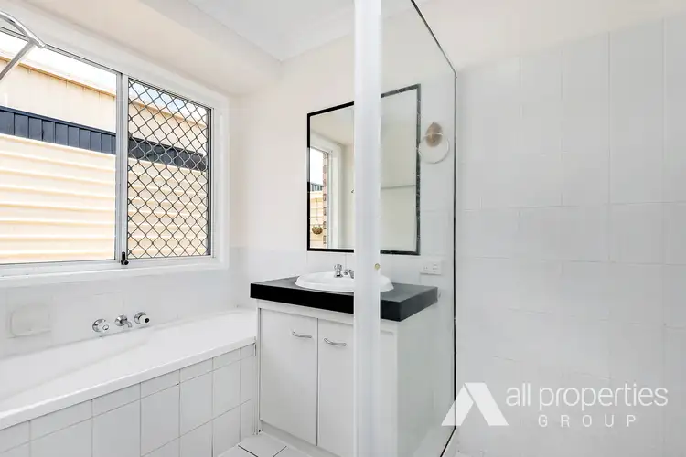Sixth view of Homely house listing, 2 Comley Court, Boronia Heights QLD 4124