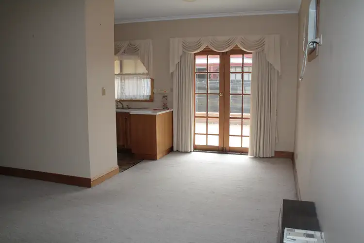 Third view of Homely house listing, 4/12 Edward Street, Mount Gambier SA 5290