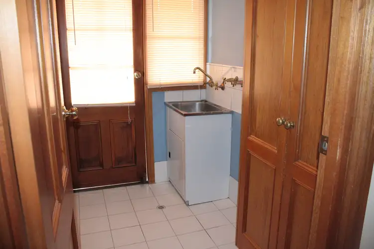 Fifth view of Homely house listing, 4/12 Edward Street, Mount Gambier SA 5290