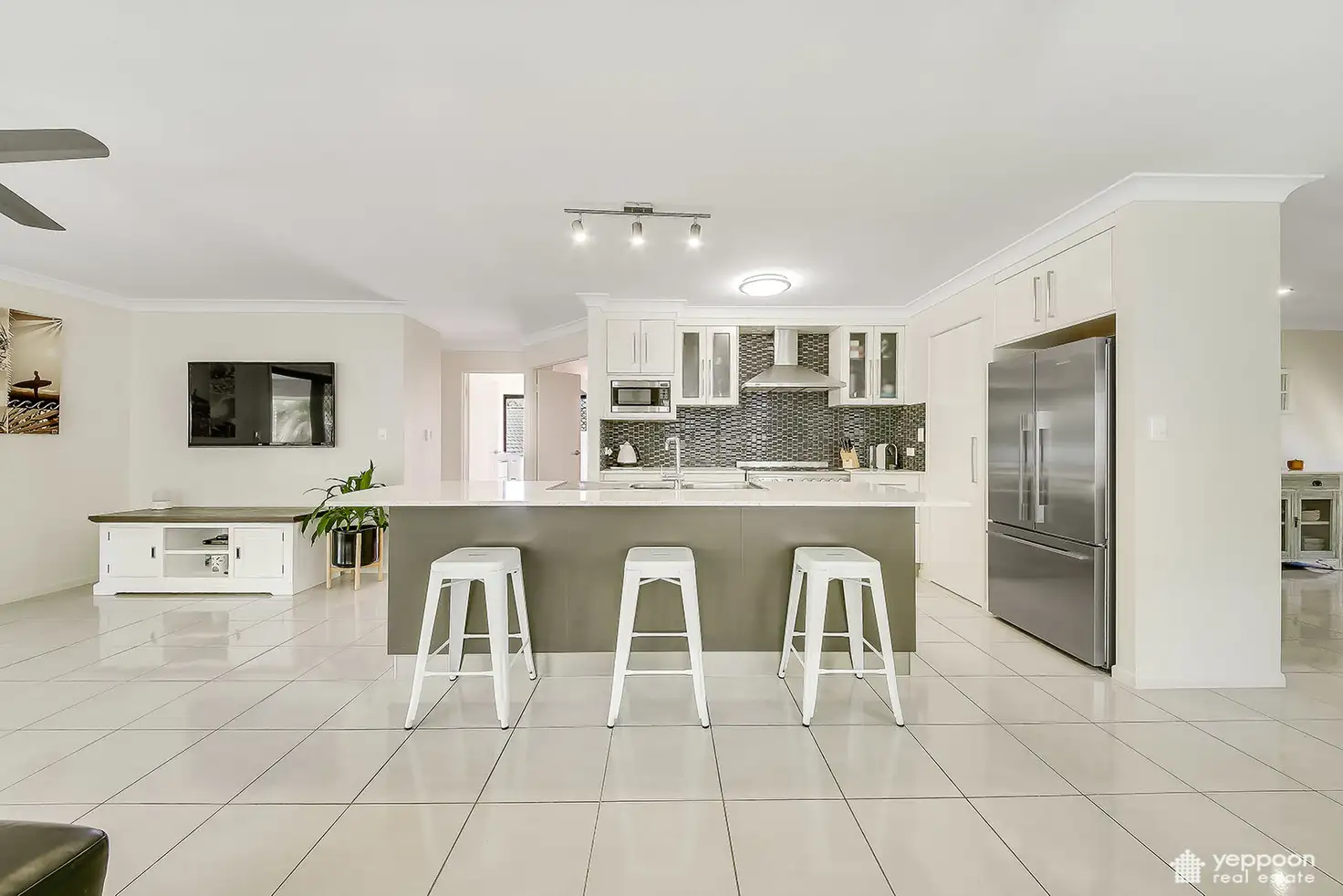 Main view of Homely house listing, 8 Barrington Court, Pacific Heights QLD 4703