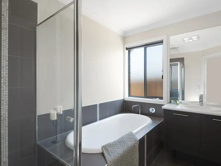Fifth view of Homely house listing, 15 Clementine Court, Grovedale VIC 3216