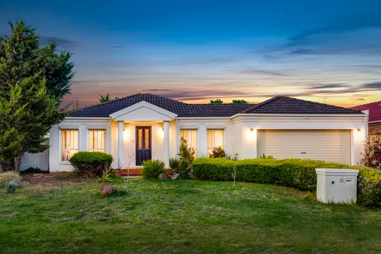 10 Tarquin Place, Hillside VIC 3037