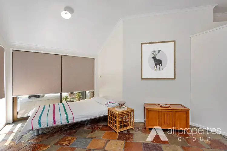 Sixth view of Homely house listing, 7 Phoenix Court, Regents Park QLD 4118