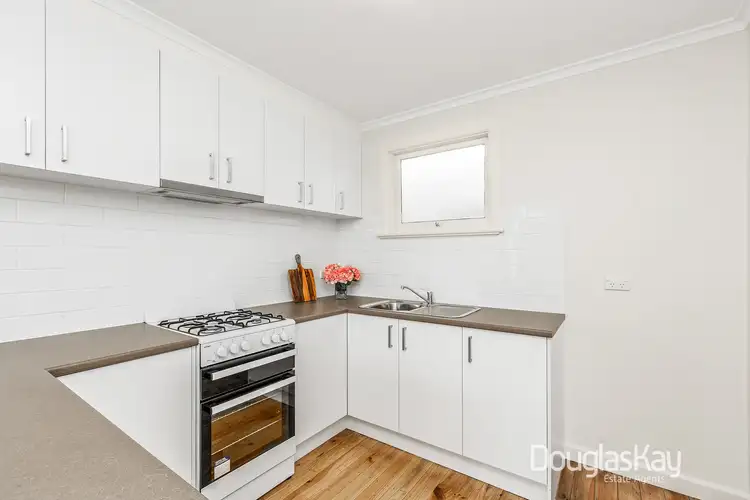Fifth view of Homely unit listing, 2/33 King Edward Avenue, Albion VIC 3020