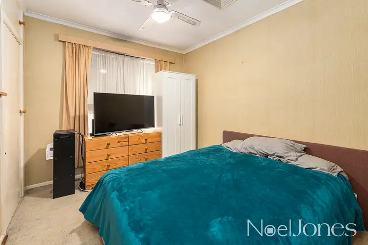 Sixth view of Homely house listing, 10 Hendra Grove, Ringwood VIC 3134