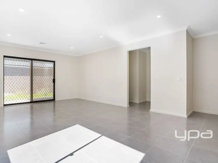 Sixth view of Homely house listing, 18 Kipling Circuit, Diggers Rest VIC 3427