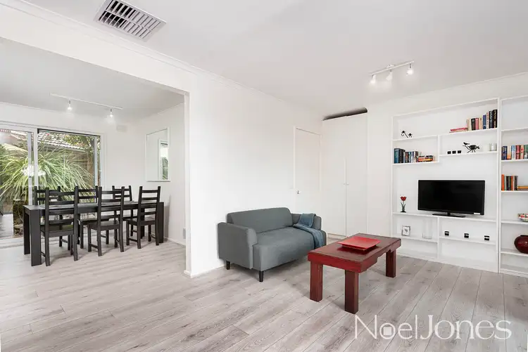 Fifth view of Homely house listing, 10 Hill Court, Warranwood VIC 3134