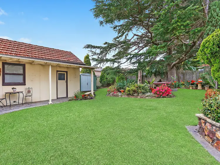 Fifth view of Homely house listing, 31 Craigie Avenue, Padstow NSW 2211