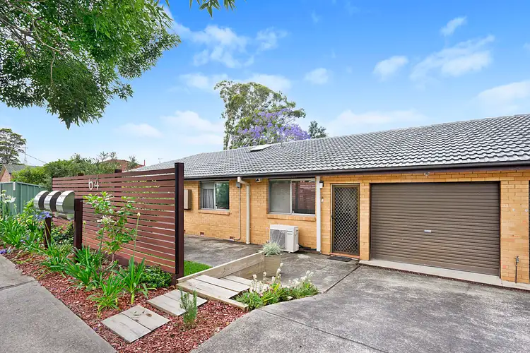 2/64 Victoria Street, East Gosford NSW 2250