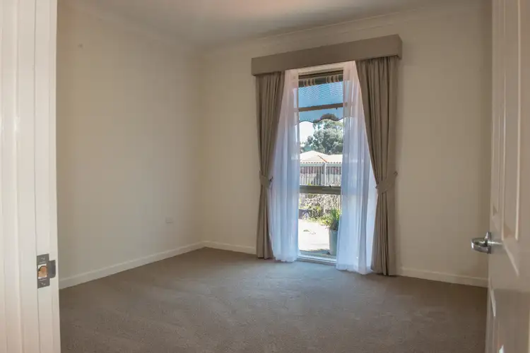 Sixth view of Homely unit listing, 18/1 Oldstead Road, Greensborough VIC 3088
