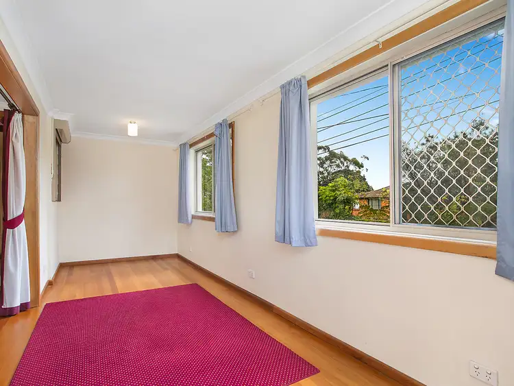 Second view of Homely house listing, 7 Wills Avenue, Chifley NSW 2036