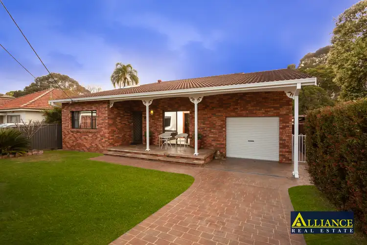 Main view of Homely house listing, 32 Treatt Avenue, Padstow NSW 2211