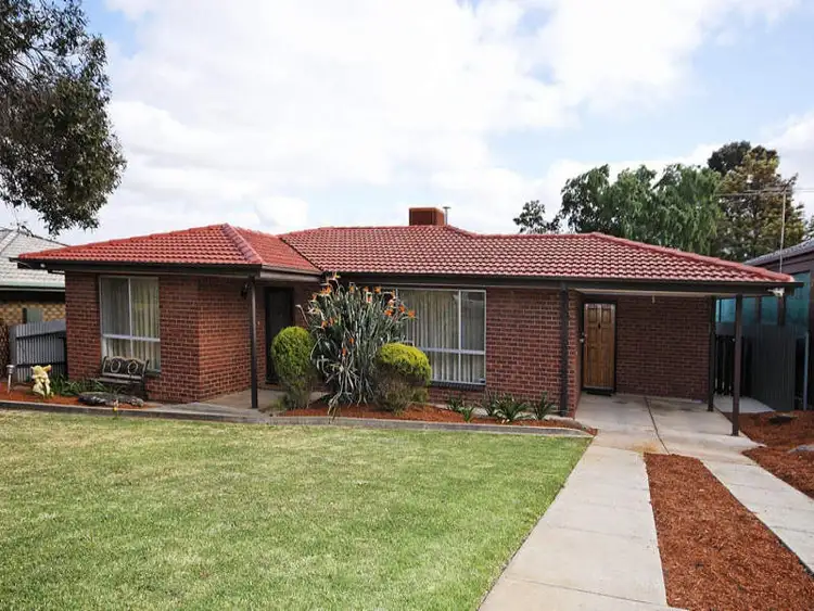 18 Headingley Street, Hope Valley SA 5090