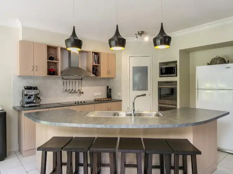 Fifth view of Homely house listing, 27 Farmhouse Avenue, Walkley Heights SA 5098
