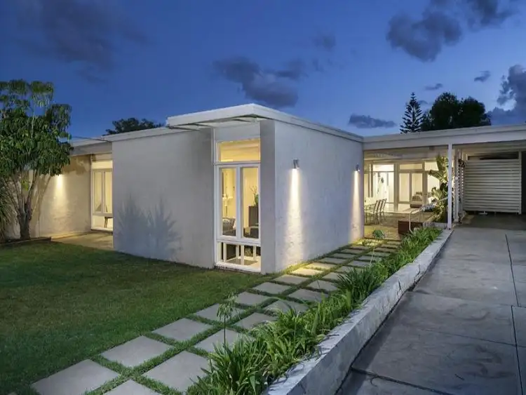 15 Shirley Crescent, West Beach SA 5024