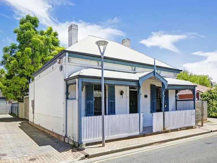 27 Mansfield Street, North Adelaide SA 5006