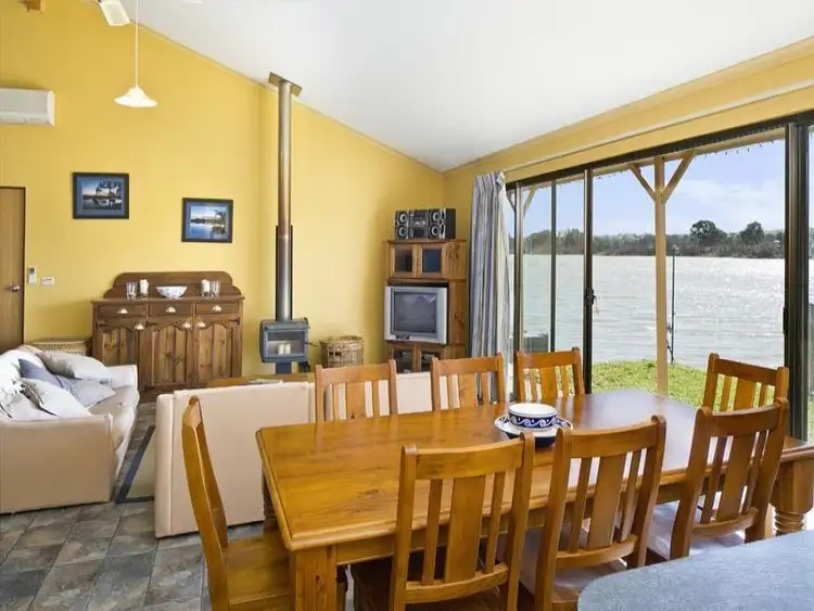 Fifth view of Homely house listing, 8 Willowbanks Way, Willow Banks SA 5253