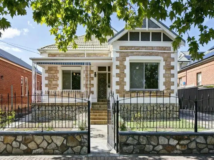 57 Sixth Avenue, St Peters SA 5069