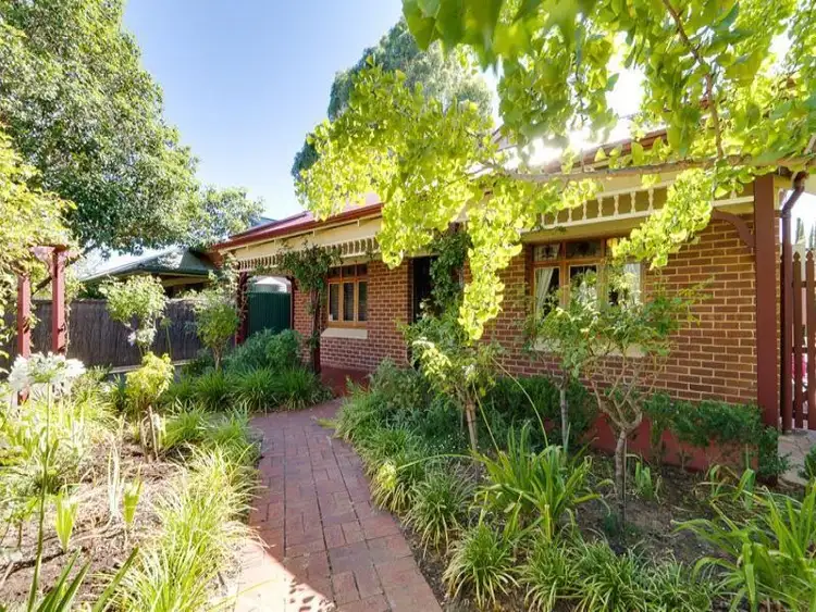 8 Birdwood Avenue, Frewville SA 5063