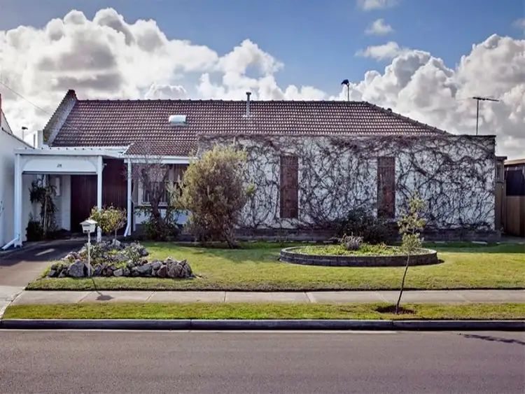 28 Davis Street, West Beach SA 5024