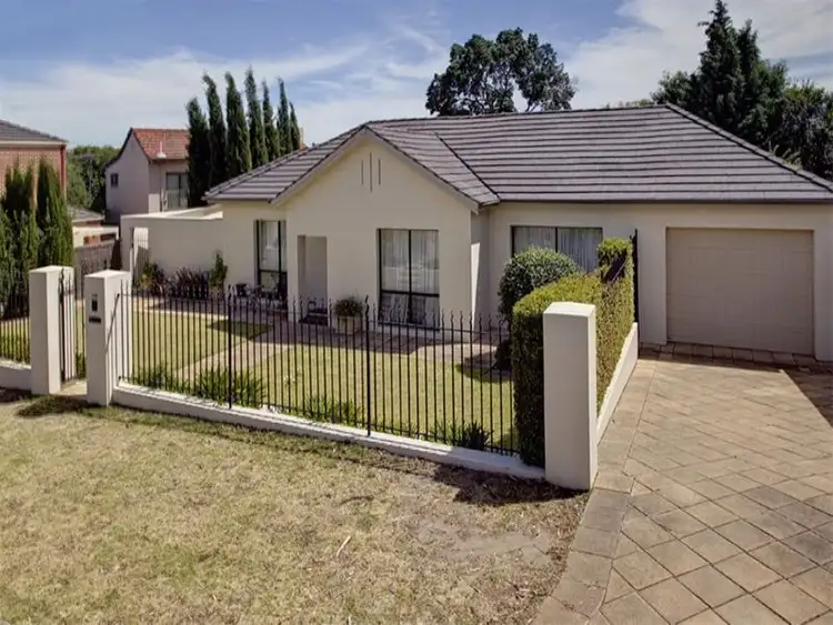 43 Inverness Avenue, St Georges SA 5064