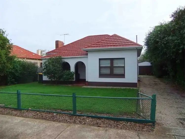 5 Napier Street, Renown Park SA 5008