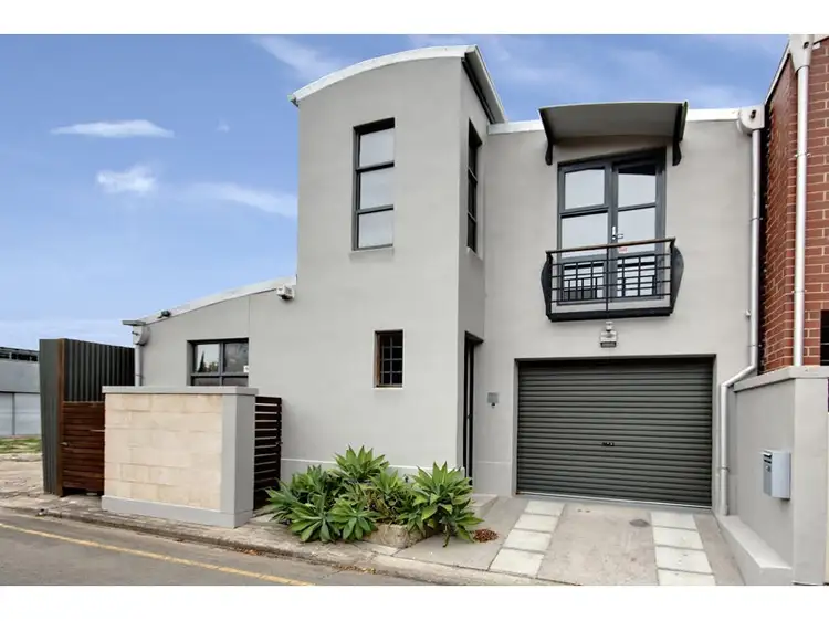 24 Tomsey Court, Adelaide SA 5000